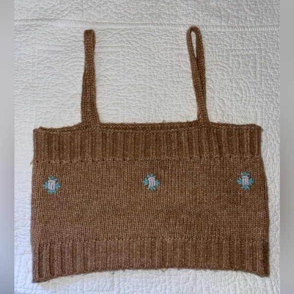 hazel moon Tops - Hazel moon sweater style tank top